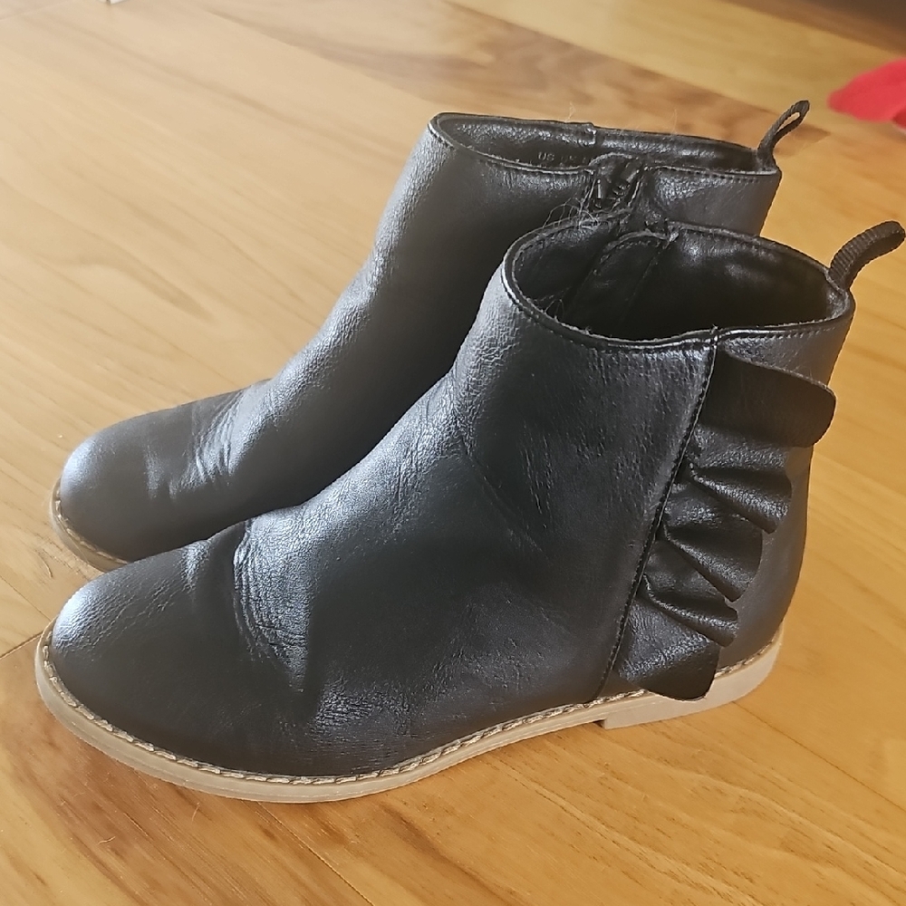 GAP Black Kids Boots with Tan Sole